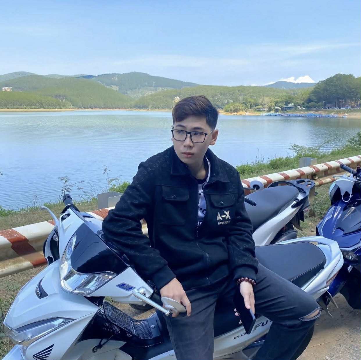 đánh giá khách hàng